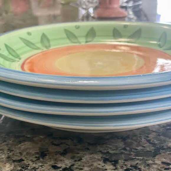 Vintage Set of 4 Italian "Sucit Decorato A Mano" Hand Painted Dinner Plates - Picture 3 of 11